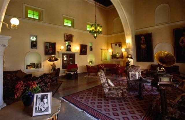 Deogarh Mahal Hotel Devgarh  Luaran gambar